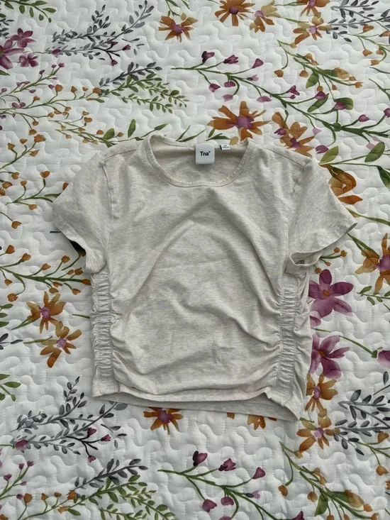 TNA Heather Cloud Grey Chill Malibu Cropped T-Shirt - Picture 1 of 2